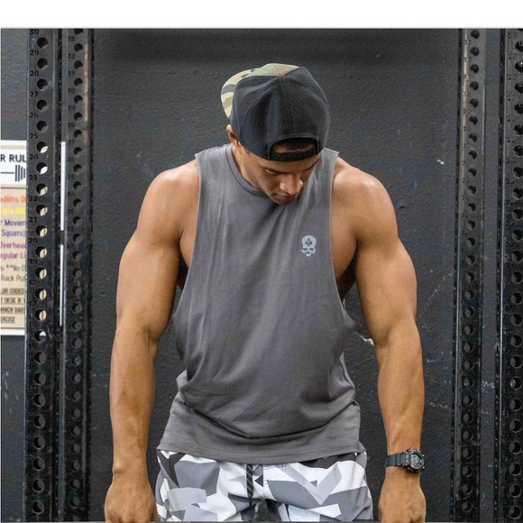 ZERO FOXTROT gym‎ tank- maroon. - Picture 4 of 6